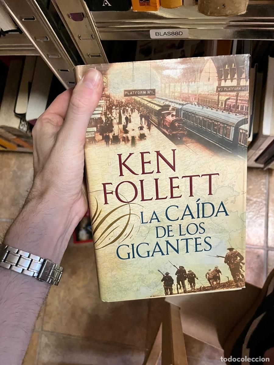 Libros de segunda mano: BLAS88D &ndash; Ken Follett, La ca&iacute;da de los gigantes. Plaza & Jan&eacute;s.