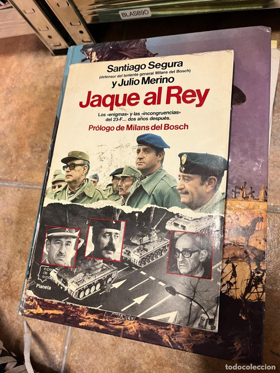 Libros de segunda mano: BLAS89D - Jaque al Rey - Santiago Segura y Julio Merino - Planeta.