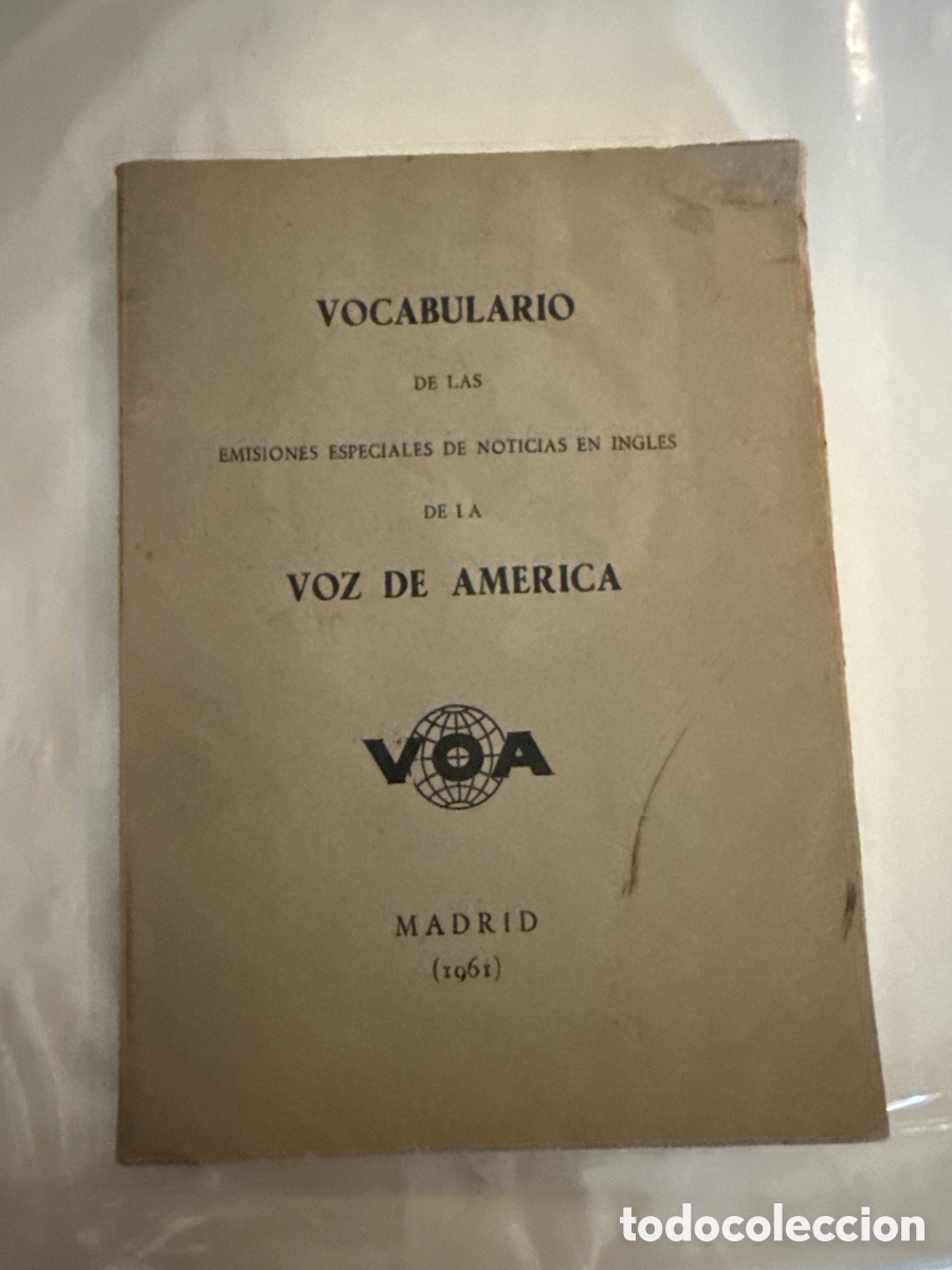Livres d'occasion: VOCABULARIO de las emisiones especiales de noticias en ingl&eacute;s de la Voz de Am&eacute;rica