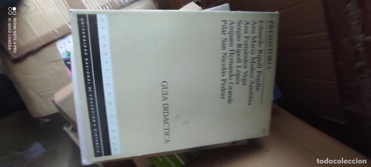 Libros de segunda mano: GUIA DIDACTICA DE PREHISTORIA. EDUARDO RIPOLL PERELLO. ANA MARIA MU&Ntilde;OZ AMILIBIA...