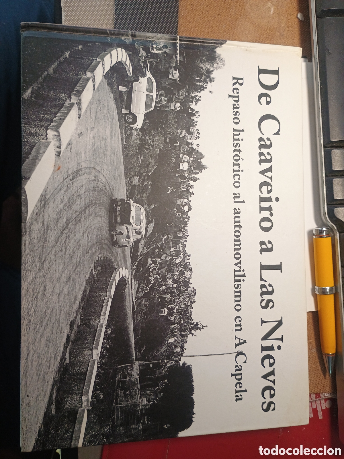 Libros de segunda mano: DE CAAVEIRO A LAS NIEVES REPASO HISTORICO AL AUTOMOVIL EN A CAPELA