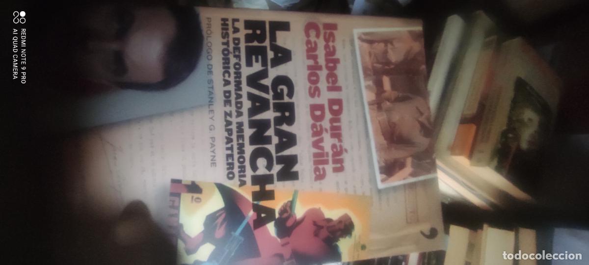 Libros de segunda mano: La gran revancha: la deformada memoria hist&oacute;rica de Zapatero.- Dur&aacute;n, Isabel