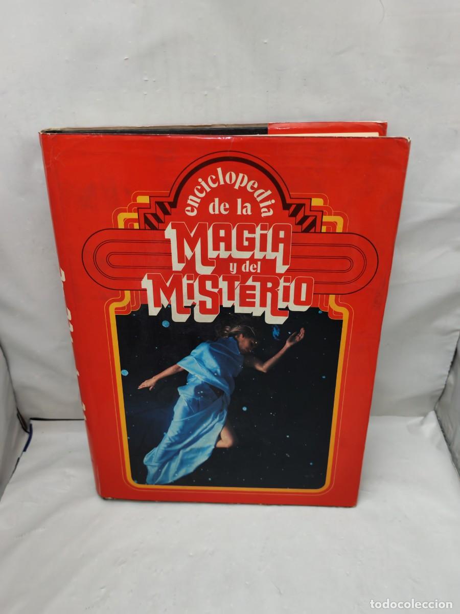 Libros de segunda mano: ENCICLOPEDIA DE LA MAGIA Y DEL MISTERIO, Tomo II (SOLO TOMO 2, Primera edici&oacute;n tapa dura)