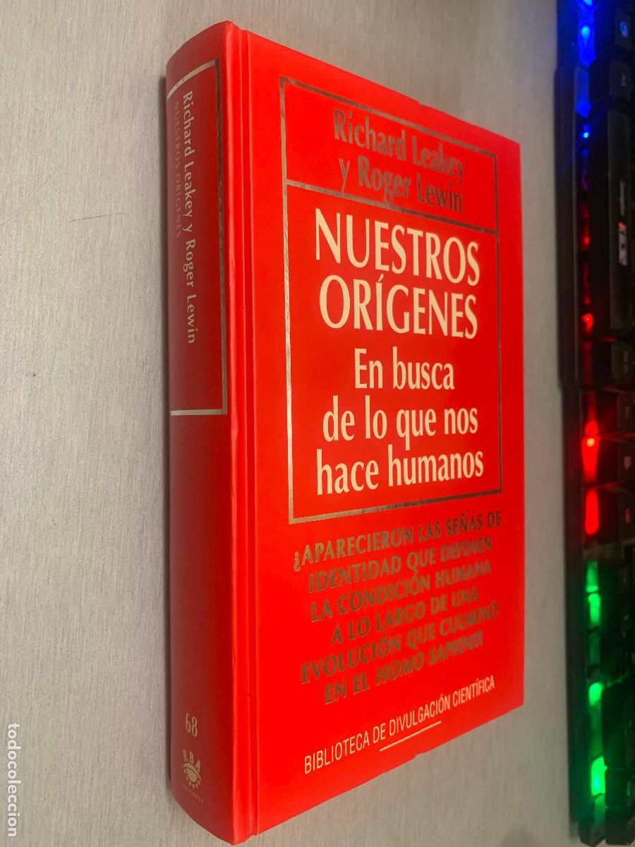 Libri di seconda mano: NUESTROS OR&Iacute;GENES EN BUSCA DE LO QUE NOS HACE HUMANOS / LEAKEY/ BIB. DIVULGACI&Oacute;N CIENT&Iacute;FICA RBA 1994