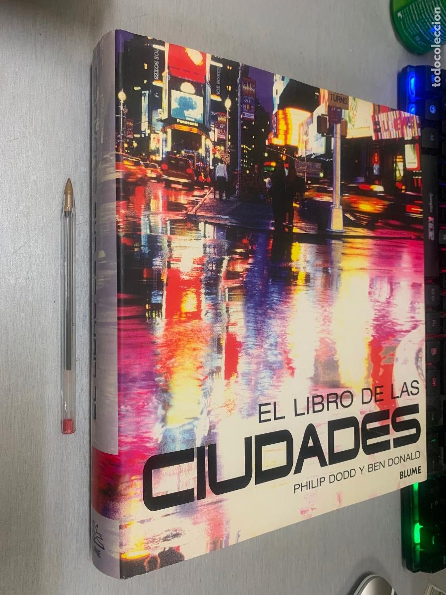 Libros de segunda mano: EL LIBRO DE LAS CIUDADES / PHILIP DODD Y BEN DONALD / BLUME 2004