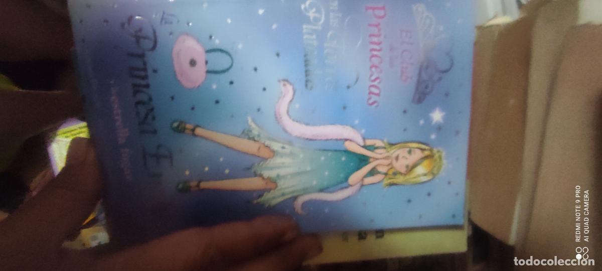 Libros de segunda mano: EL CLUB DE LAS PRINCESAS EN LAS TORRES PLATEADAS. LA PRINCESA EMILY. VIVIAN FRENCH