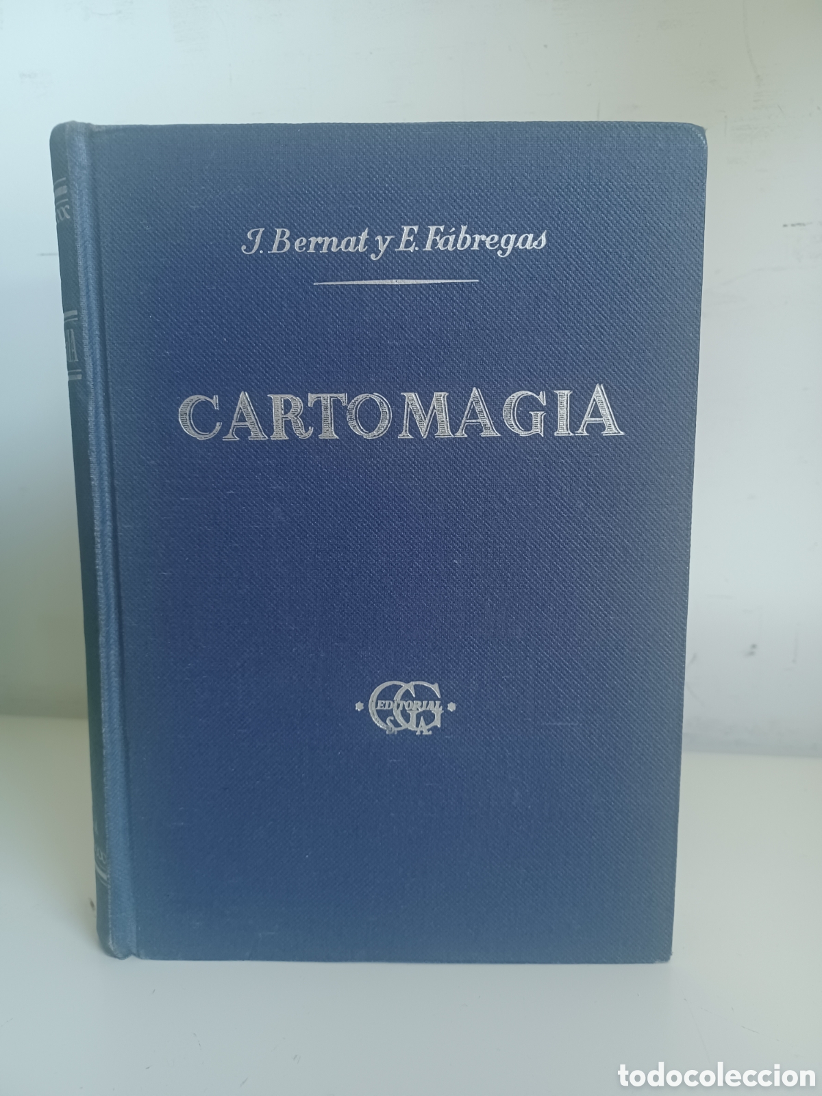 Libros de segunda mano: Cartomagia. El mundo maravilloso de los naipes/ J. Bernat & E. F&aacute;bregas/ Gustavo Gili, 1953