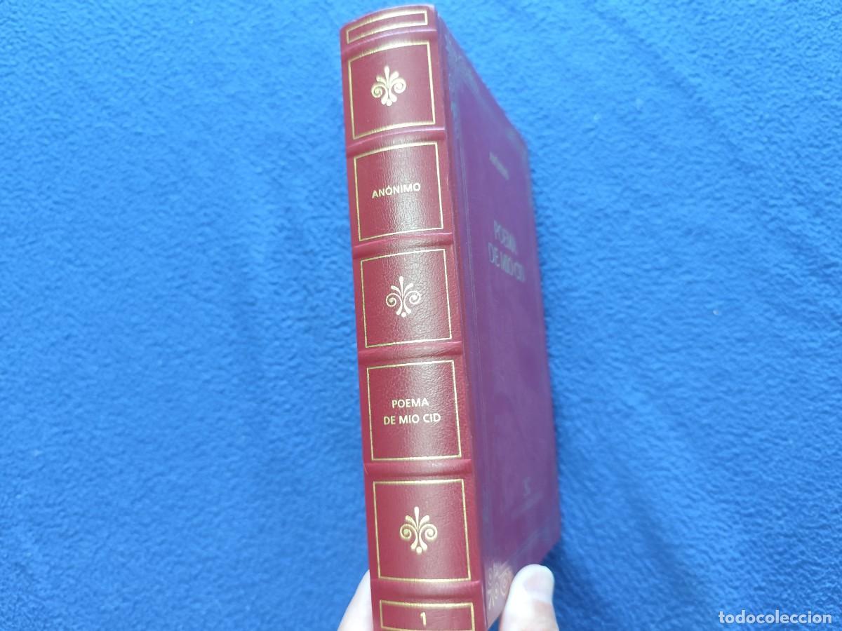 Libros de segunda mano: Poema de Mio Cid An&oacute;nimo Ed. Castalia 2001 - Foto 2