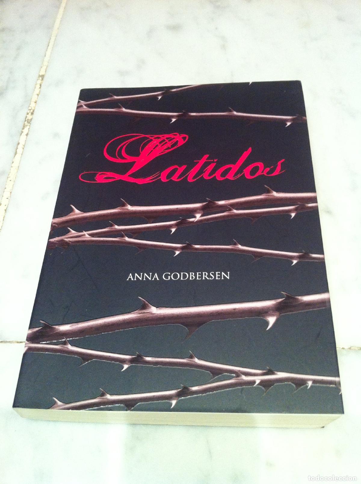 Libros de segunda mano: Latidos (Latidos 1) (Montena) - Foto 1