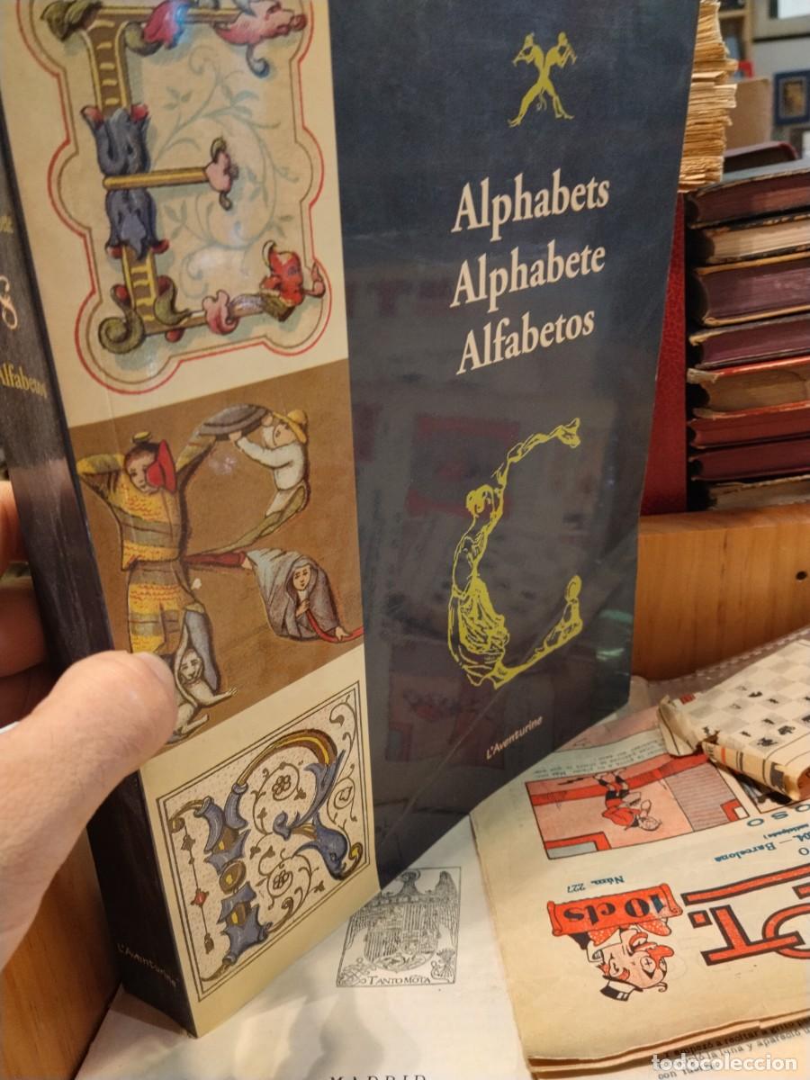 Libros de segunda mano: Alphabets. Alphabete. Alfabeto