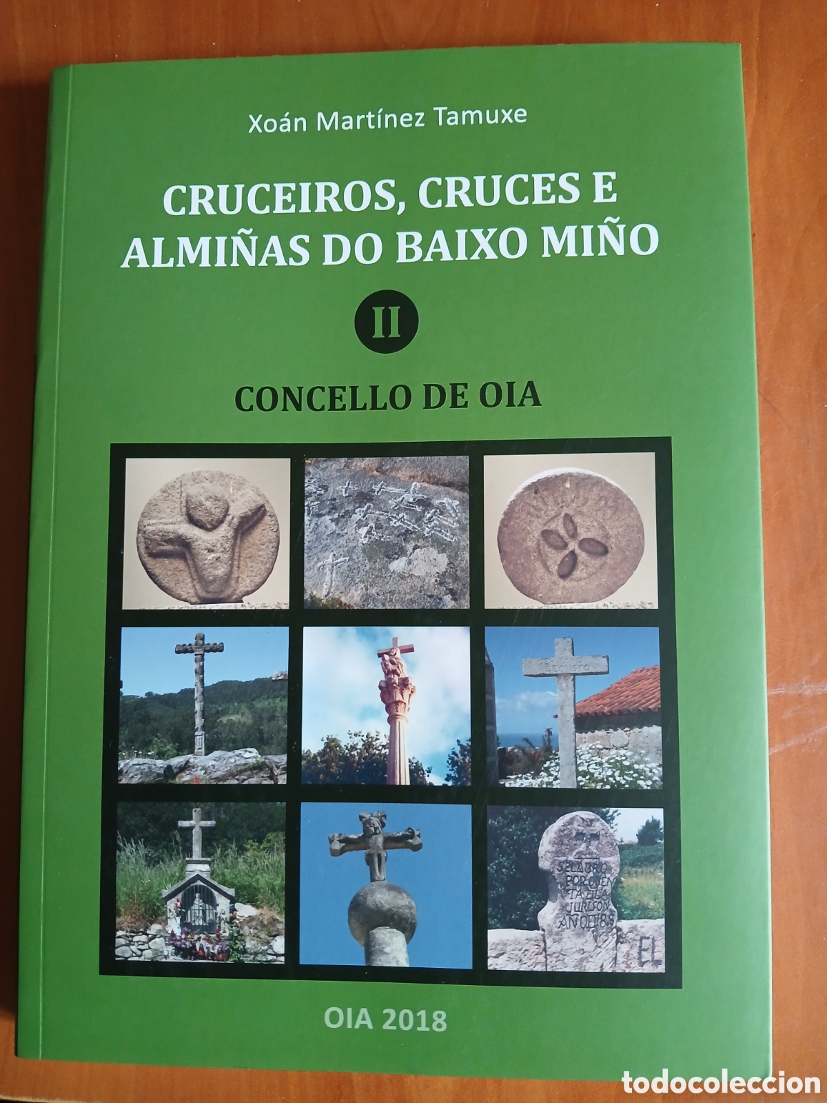 Libros de segunda mano: Cruceiros, Cruces e Almi&ntilde;as do Baixo Mi&ntilde;o ll. X. Mart&iacute;nez Tamuxe. GALICIA.