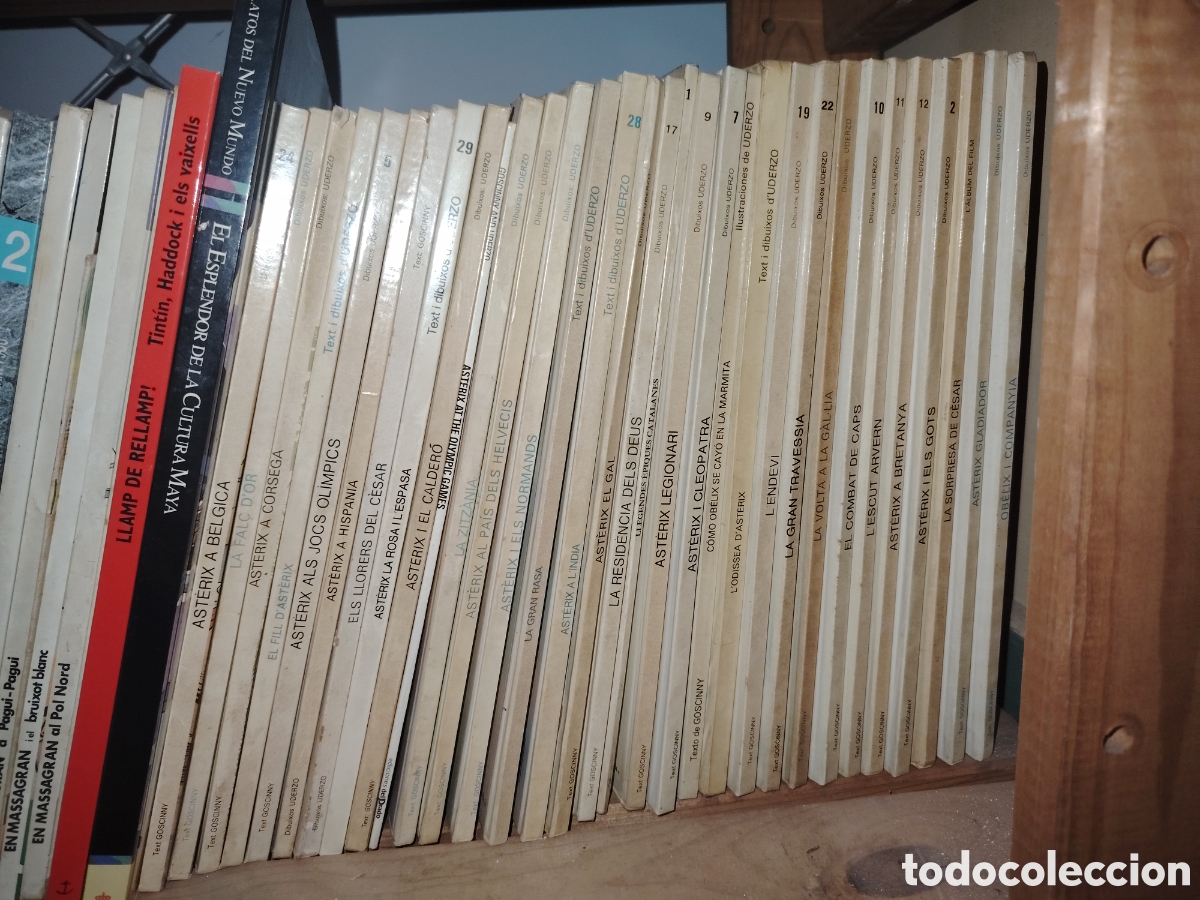 Libros de segunda mano: Colecci&oacute;n completa Asterix i Obelix en catal&agrave; - Foto 2