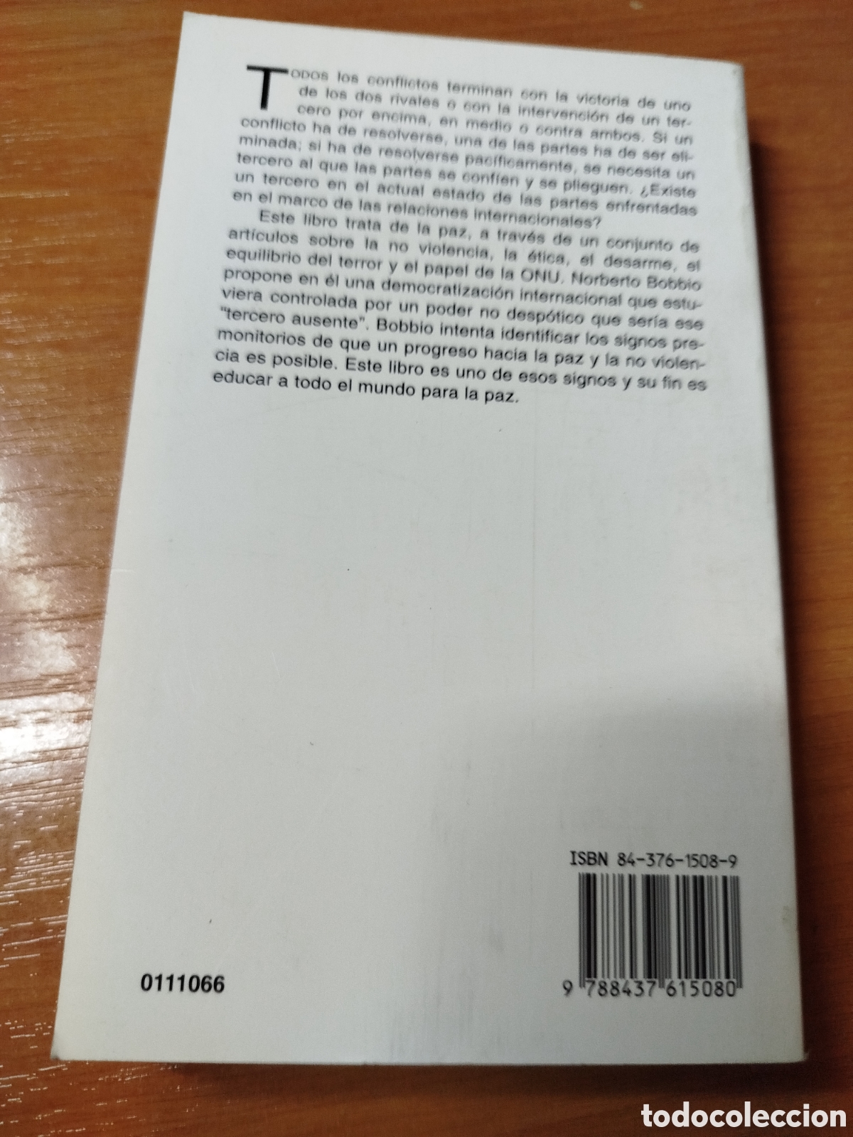Libros de segunda mano: El tercero ausente. Norberto Bobbio. - Foto 2