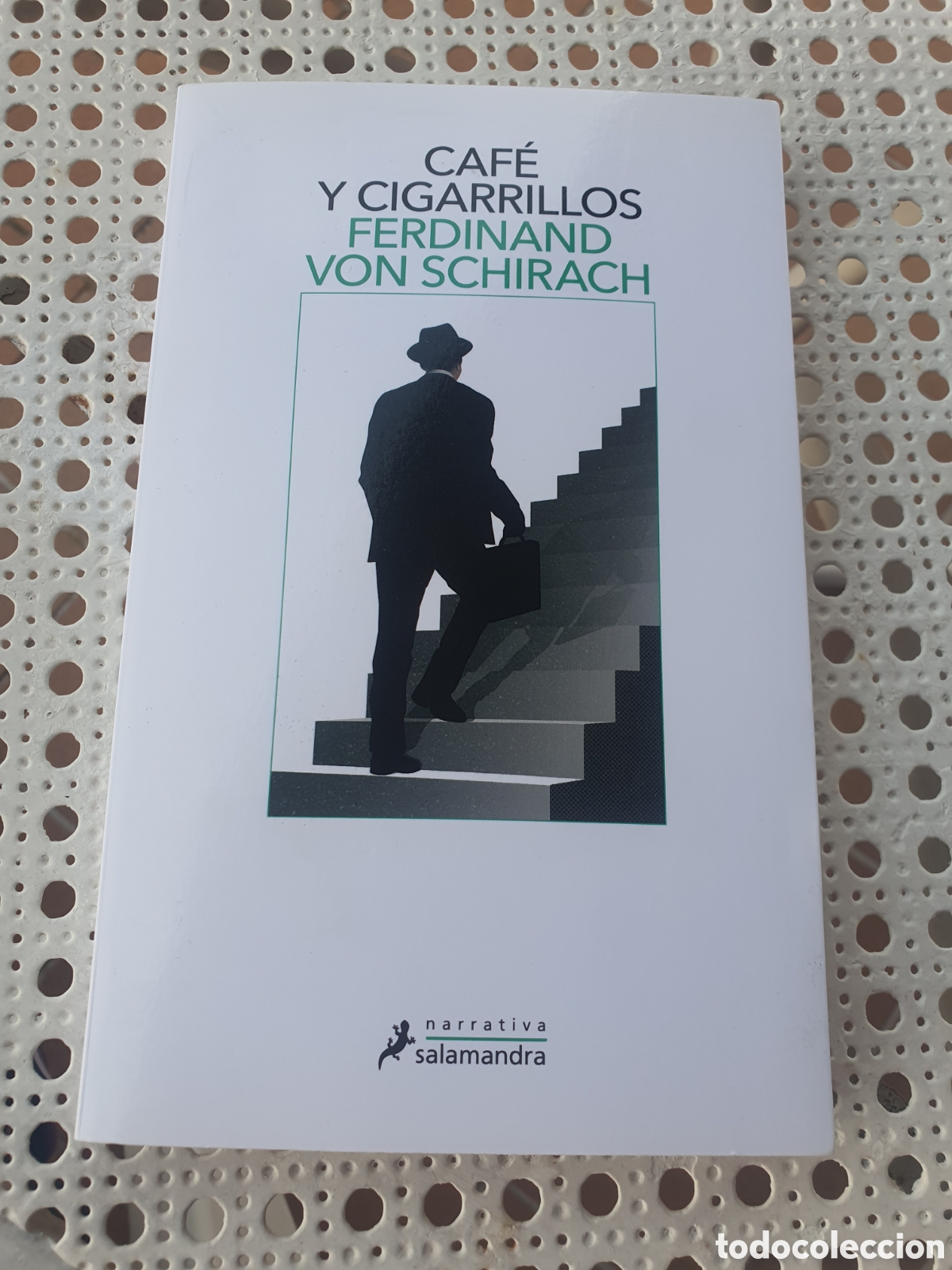 Libros de segunda mano: Ferdinand Vin Schirach. Caf&eacute; y cigarrillos - Foto 1