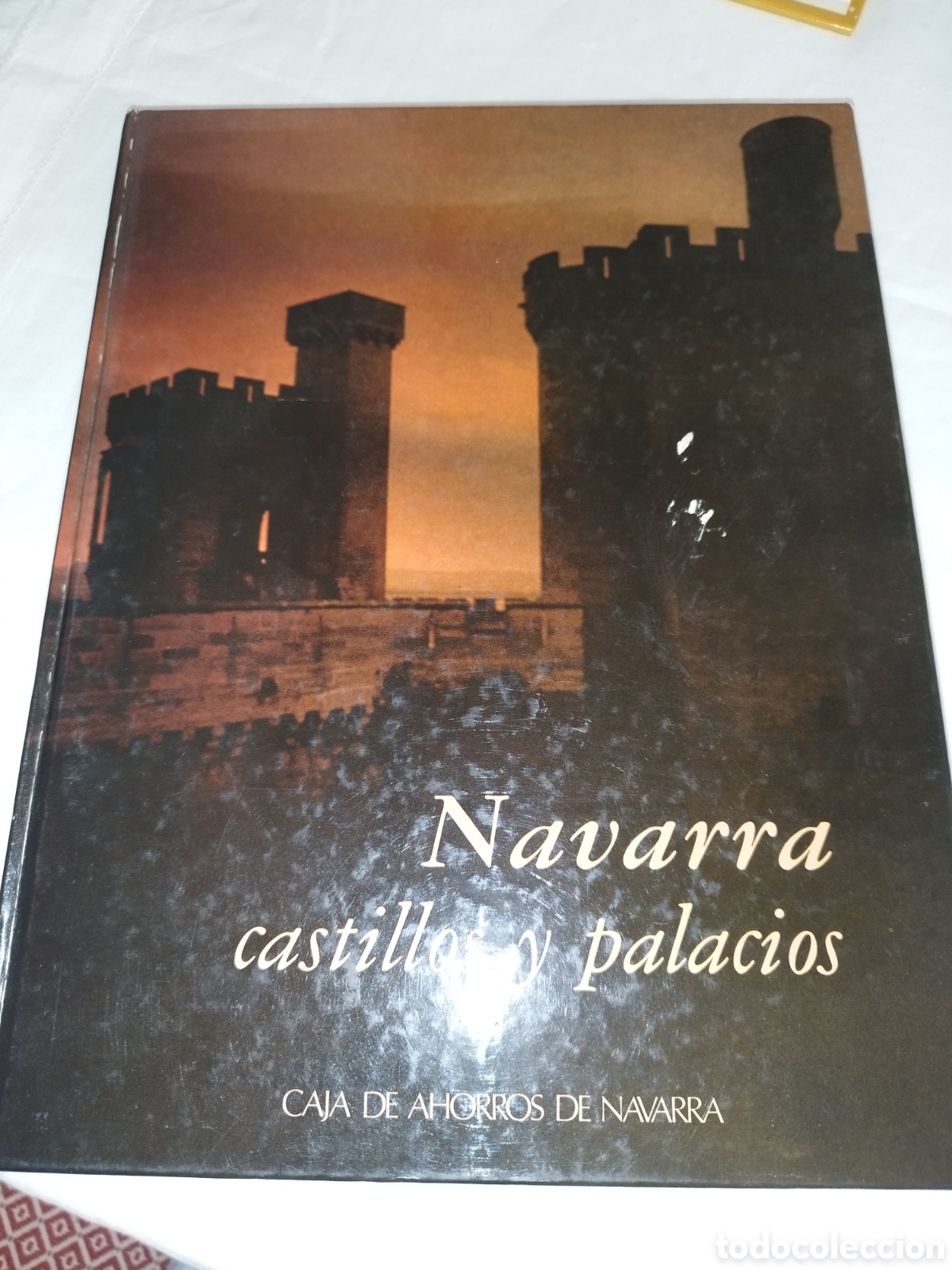 Libros de segunda mano: NAVARRA CASTILLOS Y PALACIOS.-MARTINENA. ED. CAN, 1980 PRIMERA EDICION ILUSTRADO.