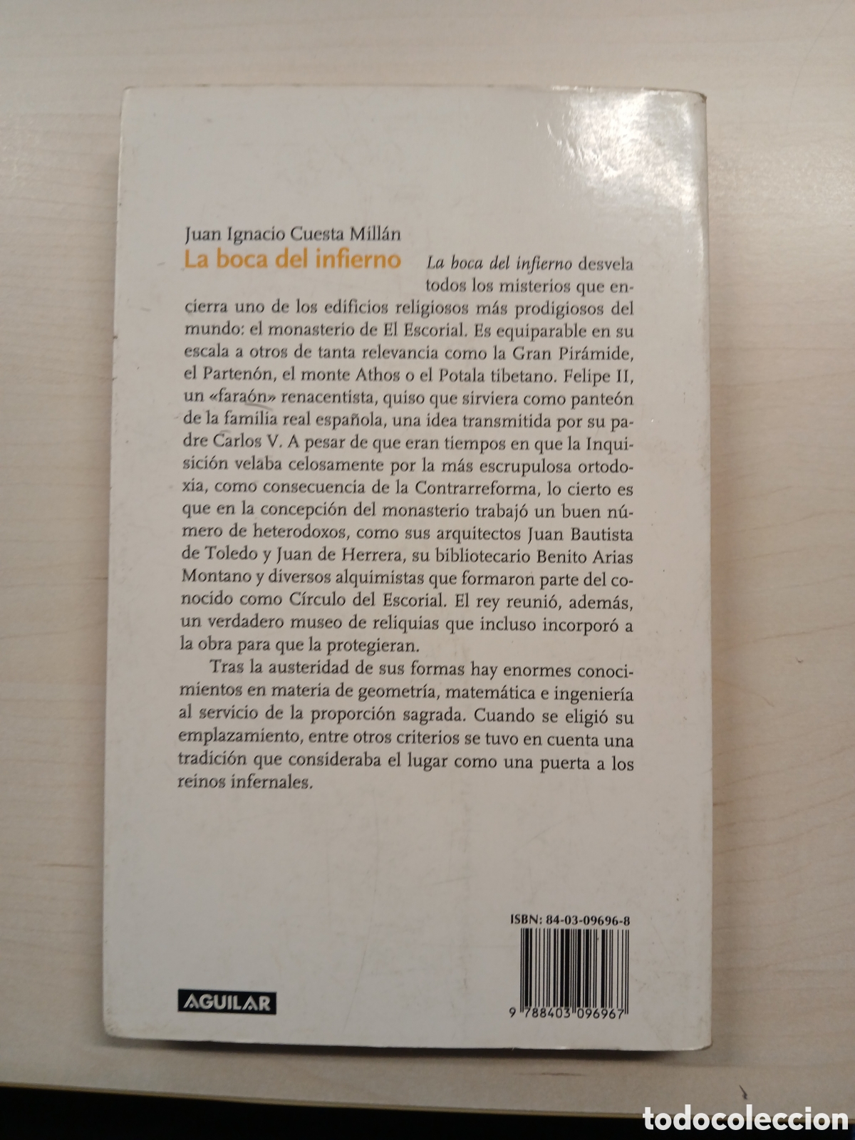Libros de segunda mano: La boca del Infierno. Juan Ignacio Cuesta Mill&aacute;n. - Foto 2