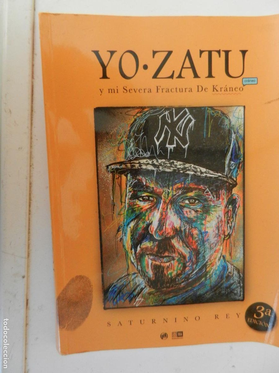 Libros de segunda mano: YO .ZATU - Y MI SEVERA FRACTURA DE KR&Aacute;NEO - SATURNINO REY 2014- INCLUYE CD