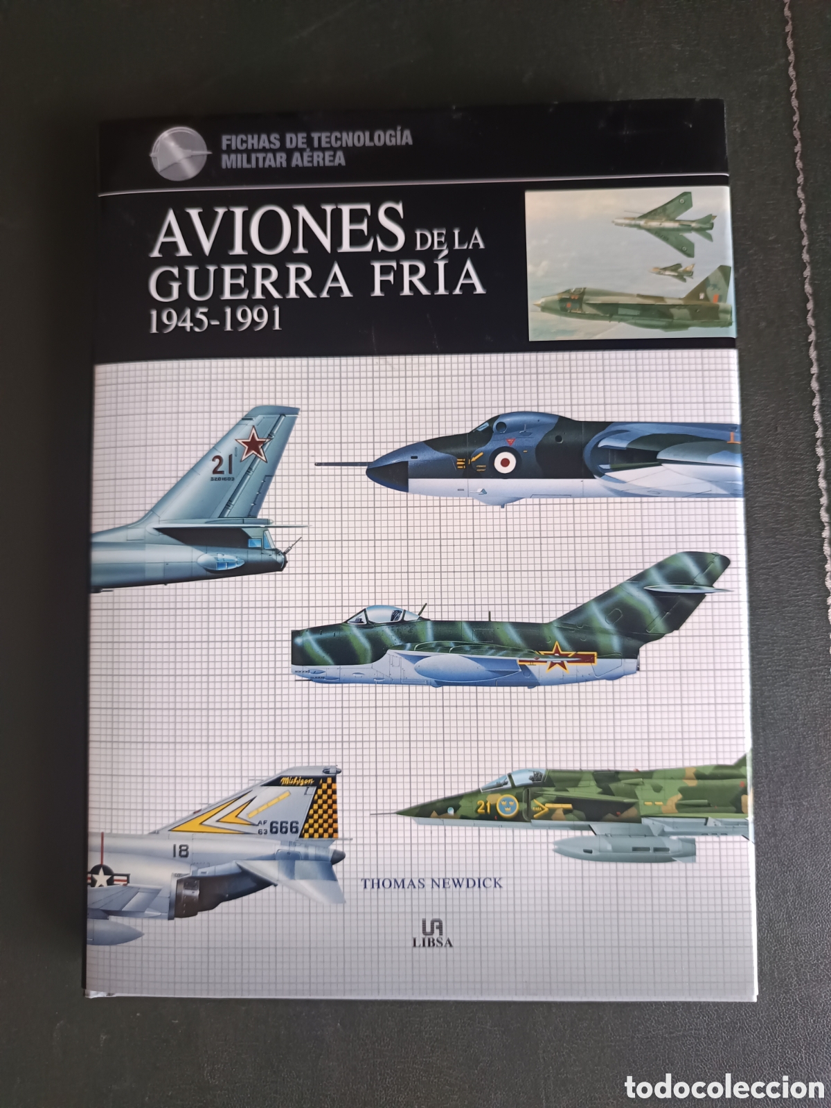 Libros de segunda mano: Libro: Aviones de la Guerra Fr&iacute;a 1945-1991