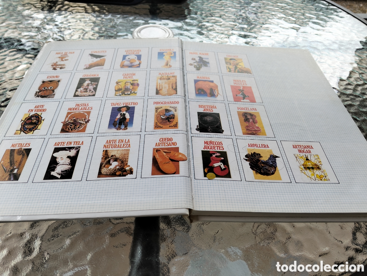 Libros de segunda mano: Mu&ntilde;ecos juguetes. Quorum - Foto 2