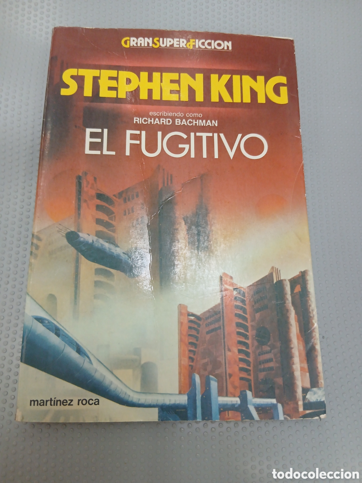 Libros de segunda mano: Libro El Fugitivo (The Running Man) -Stephen King, bajo el seud&oacute;nimo de Richard Bachman