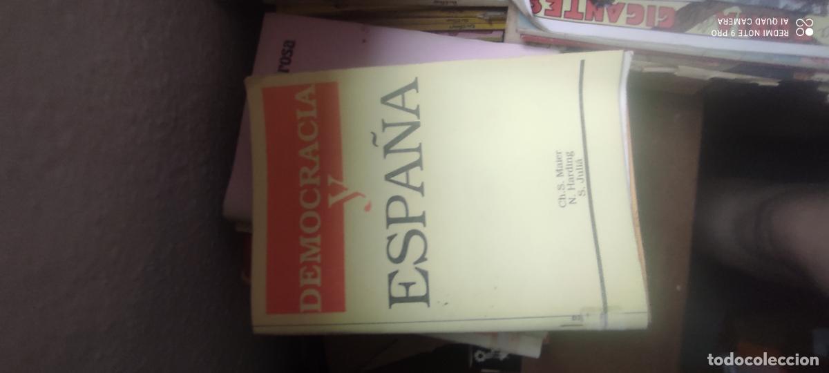 Libros de segunda mano: Democracia y Espa&ntilde;a. La Voz de los sin voz