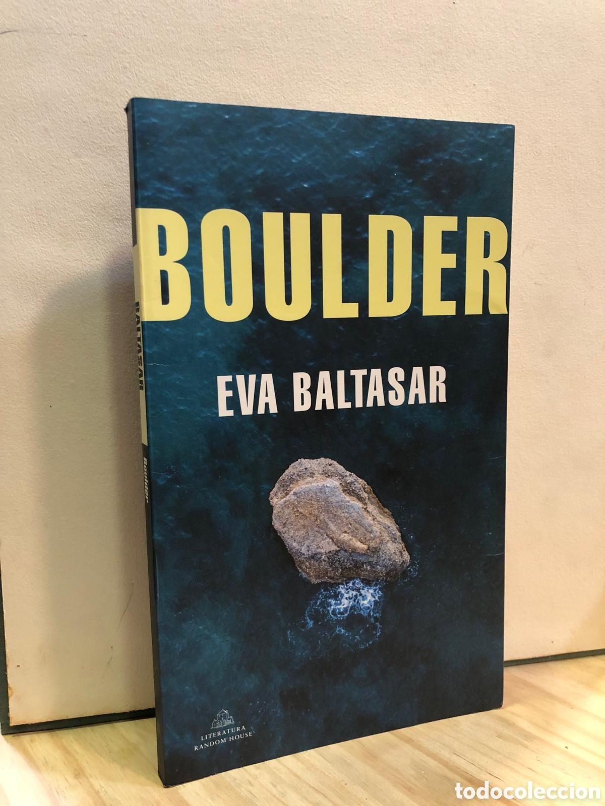 Second hand books: Boulder - Eva Baltasar