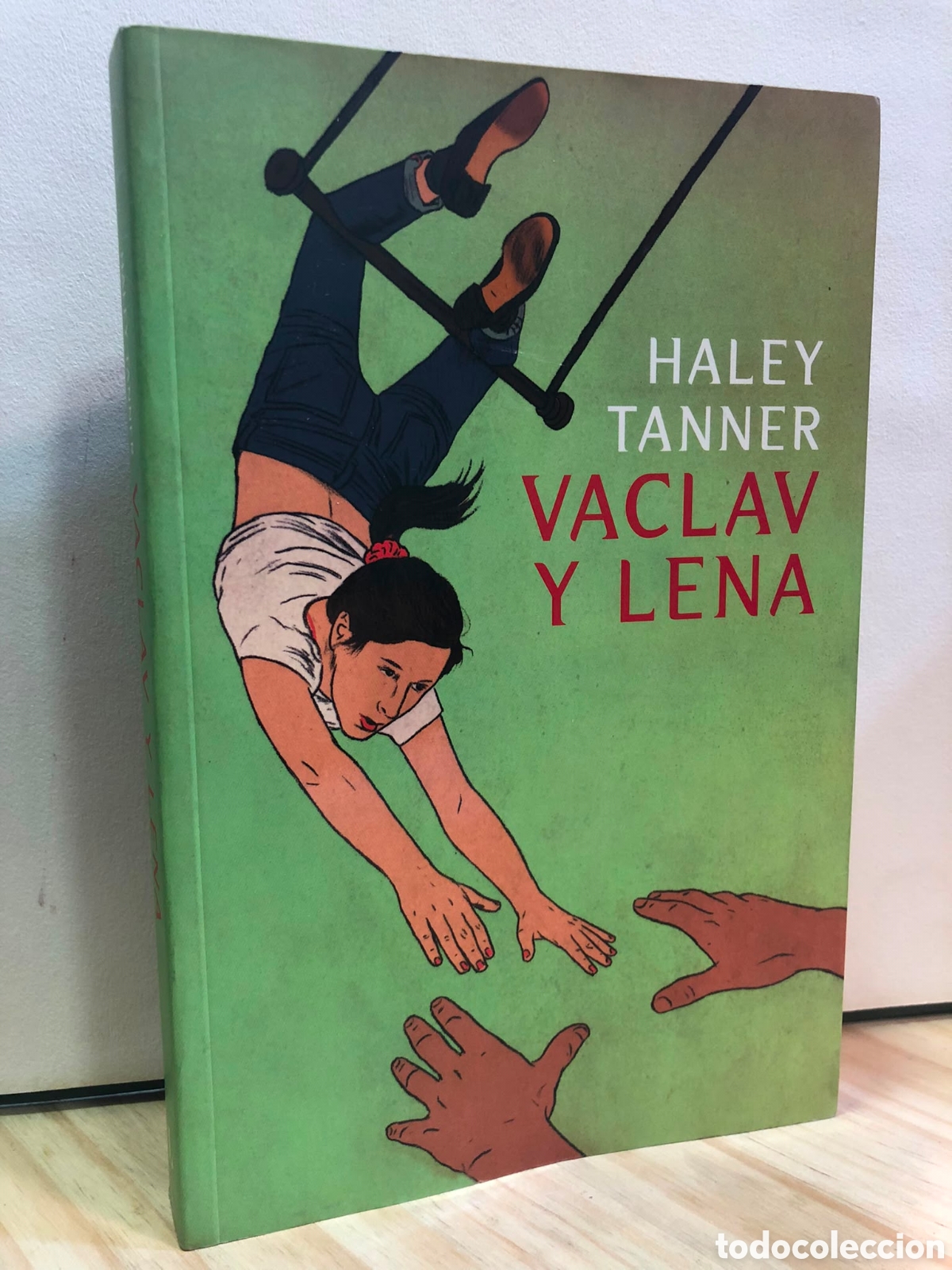 Vaclav y Lena - Haley Tanner
