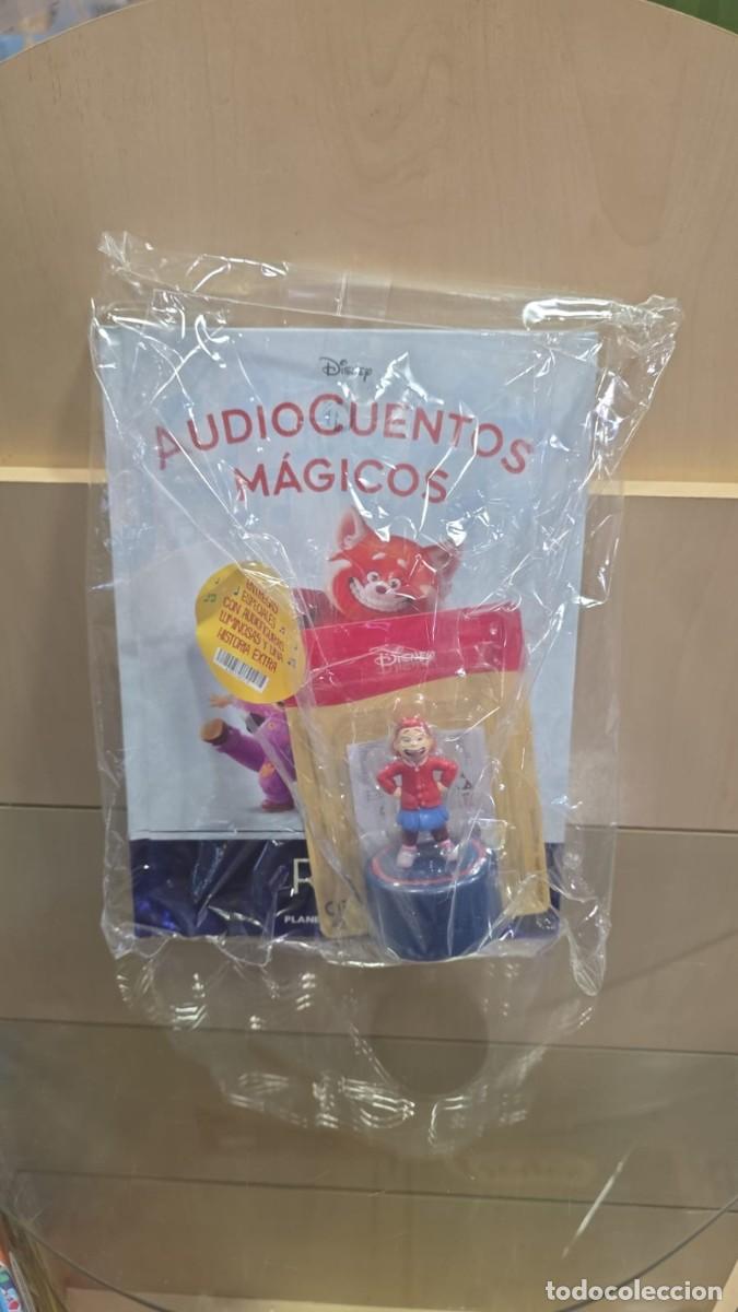 Libros de segunda mano: AudioCuentos M&aacute;gicos Disney: RED n&ordm; 102 (Turning Red)