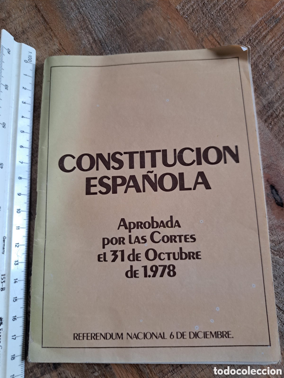 Libros de segunda mano: Jml CONSTITUCION ESPA&Ntilde;OLA APROBADA POR LAS CORTES, REFERENDUM NACIONAL 6 DE DICIEMBRE, 1978