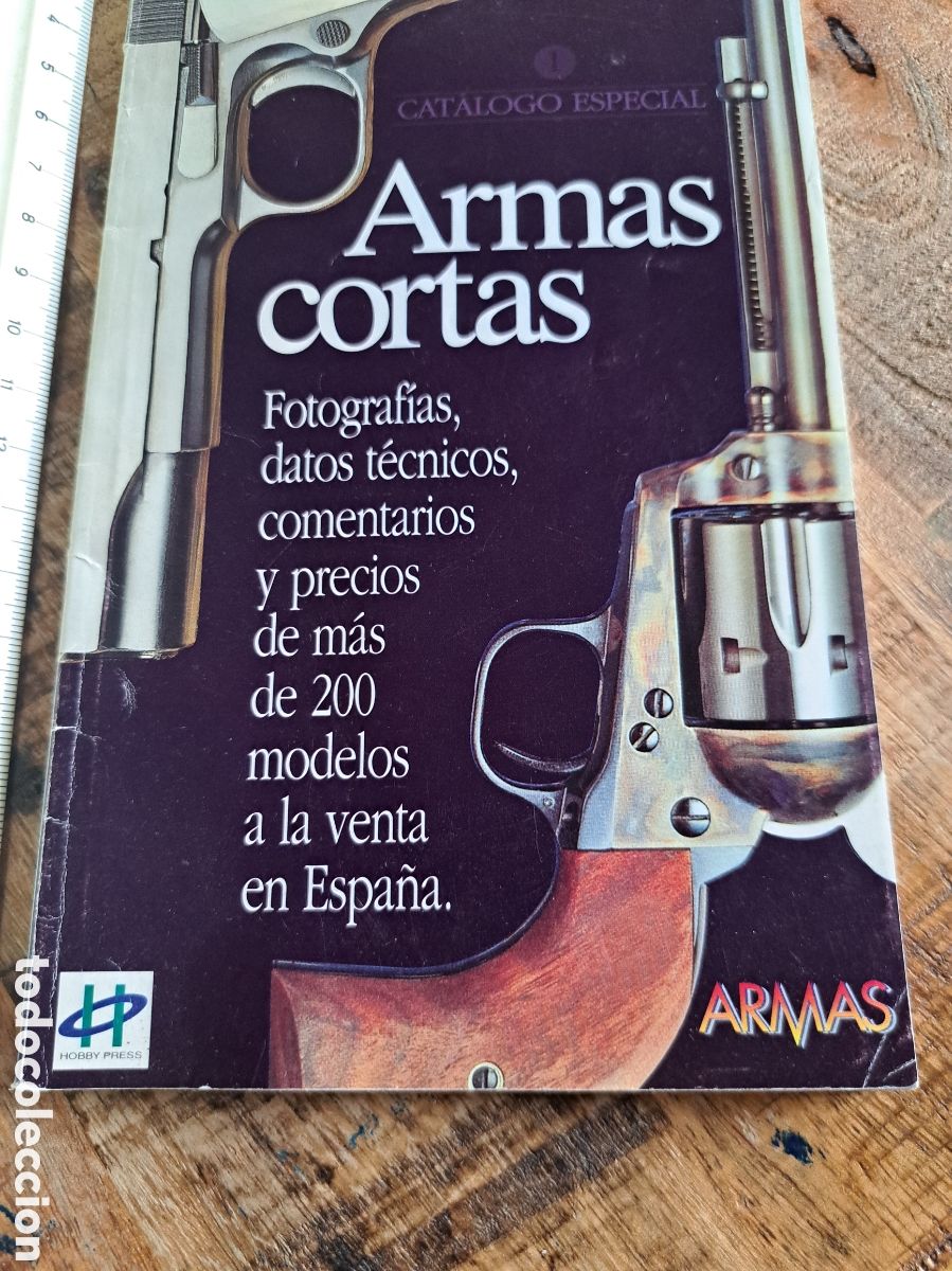 Libros de segunda mano: Jml Armas cortas catalogo especial Hobby Press - Foto 2