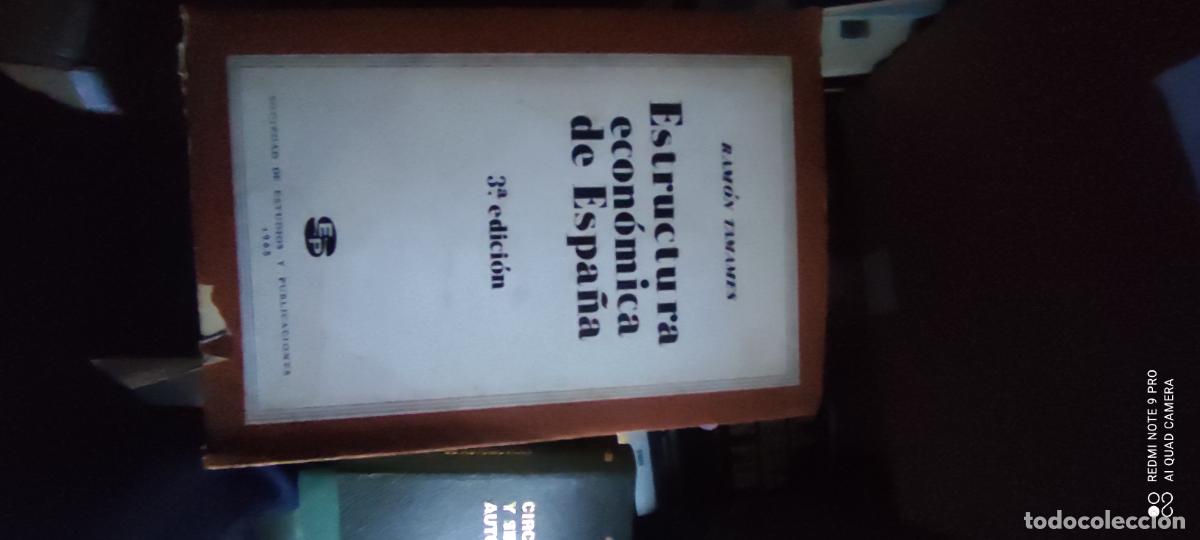 Libros de segunda mano: Estructura econ&oacute;mica de Espa&ntilde;a. Ram&oacute;n Tamames. 1965.