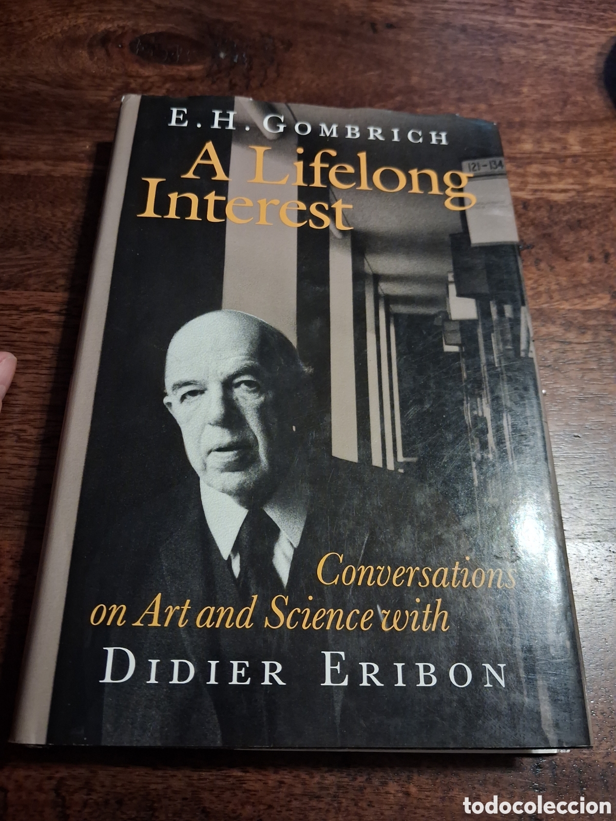 Libros de segunda mano: A Lifelong Interest : Conversations on Art and Science, Eribon, Didier & Gombrich, E. H.