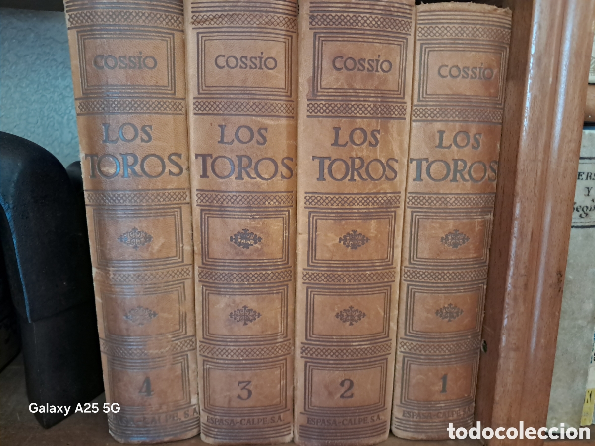 Libros de segunda mano: 4 tomos de Los Toros de Jos&eacute; M. de Cossio
