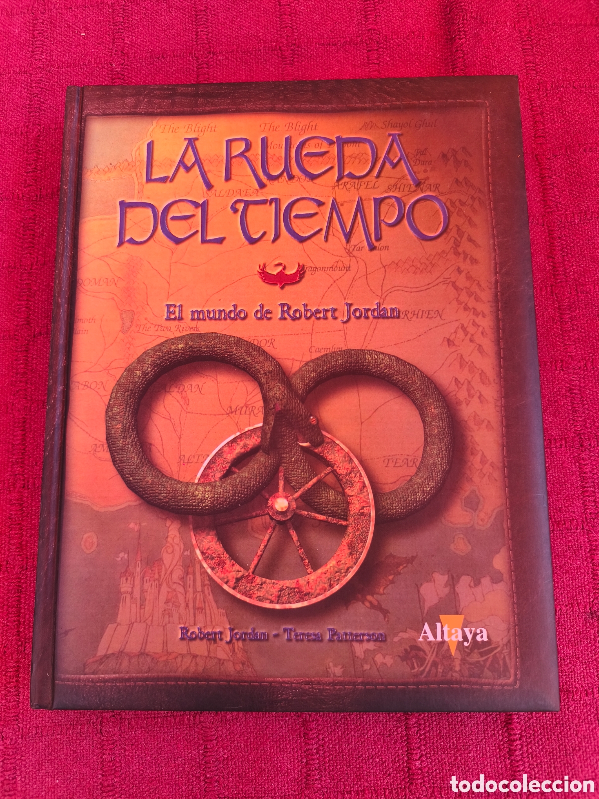 Libros de segunda mano: LA RUEDA DEL TIEMPO EL MUNDO DE ROBERT JORDAN GUIA ILUSTRADA LA RUEDA DEL TIEMPO- ALTAYA