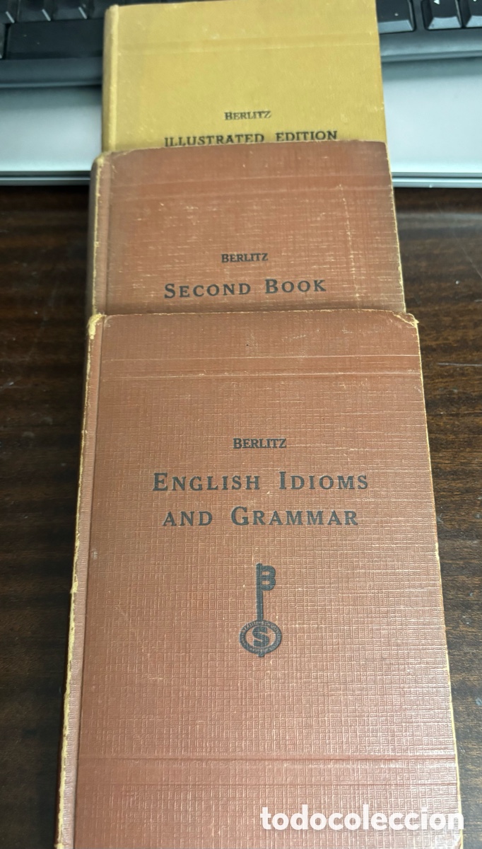 Libros de segunda mano: 3 libros English Idioms and Grammar, and Illustrated Edition. Editorial Berlitz 1936/37