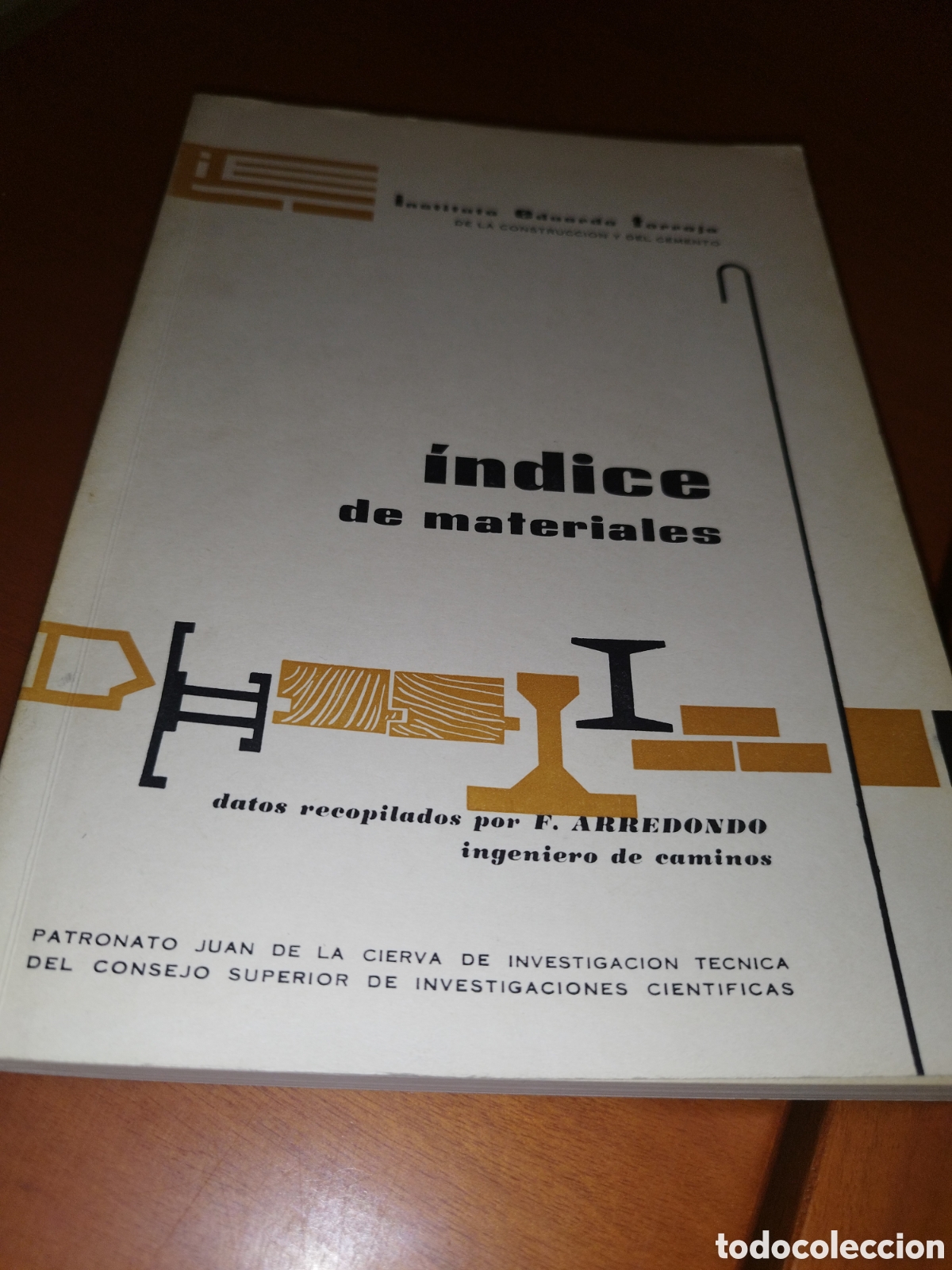 Libros de segunda mano: ARREDONDO: INDICE DE MATERIALES. ED. INST. EDUARDO TORROJA, 1963 .