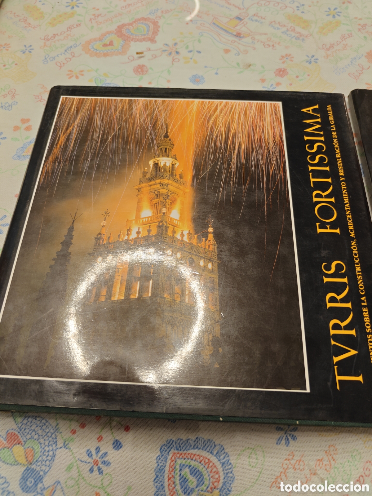 Libros de segunda mano: TVRRIS FORTISSIMA. Documentos sobre la Giralda + Planos. - Foto 2