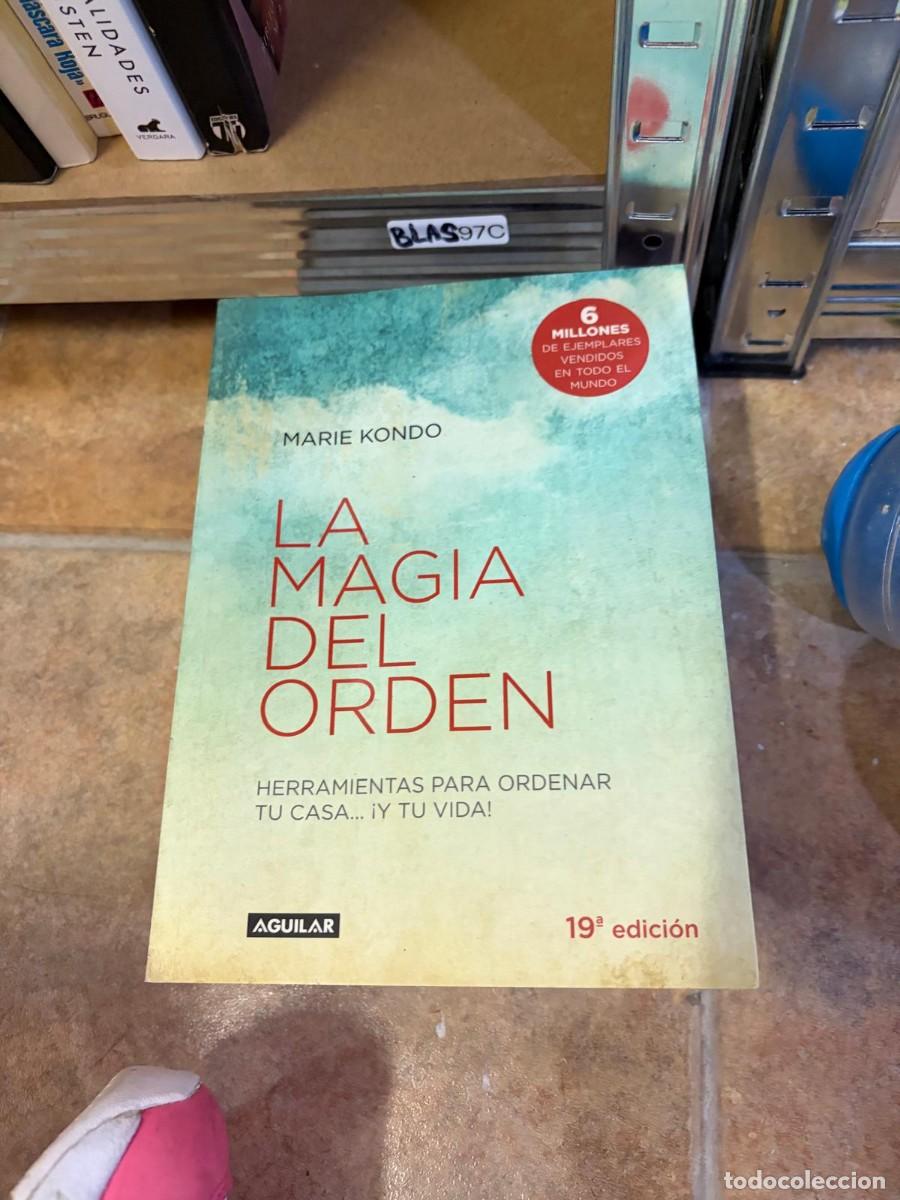 Libros de segunda mano: BLAS97C Marie Kondo La magia del orden. Aguilar.