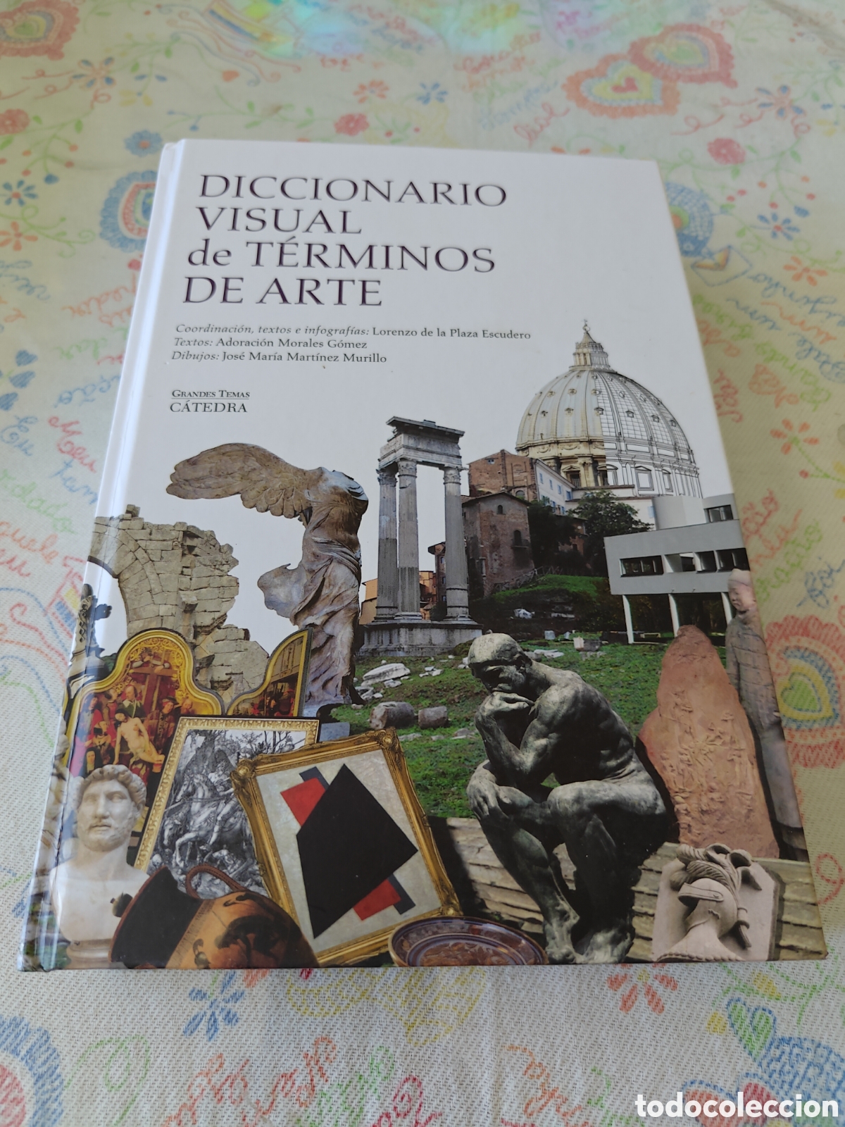 Libros de segunda mano: DICCIONARIO VISUAL DE TERMINOS DE ARTE. Ed Catedra. 2008
