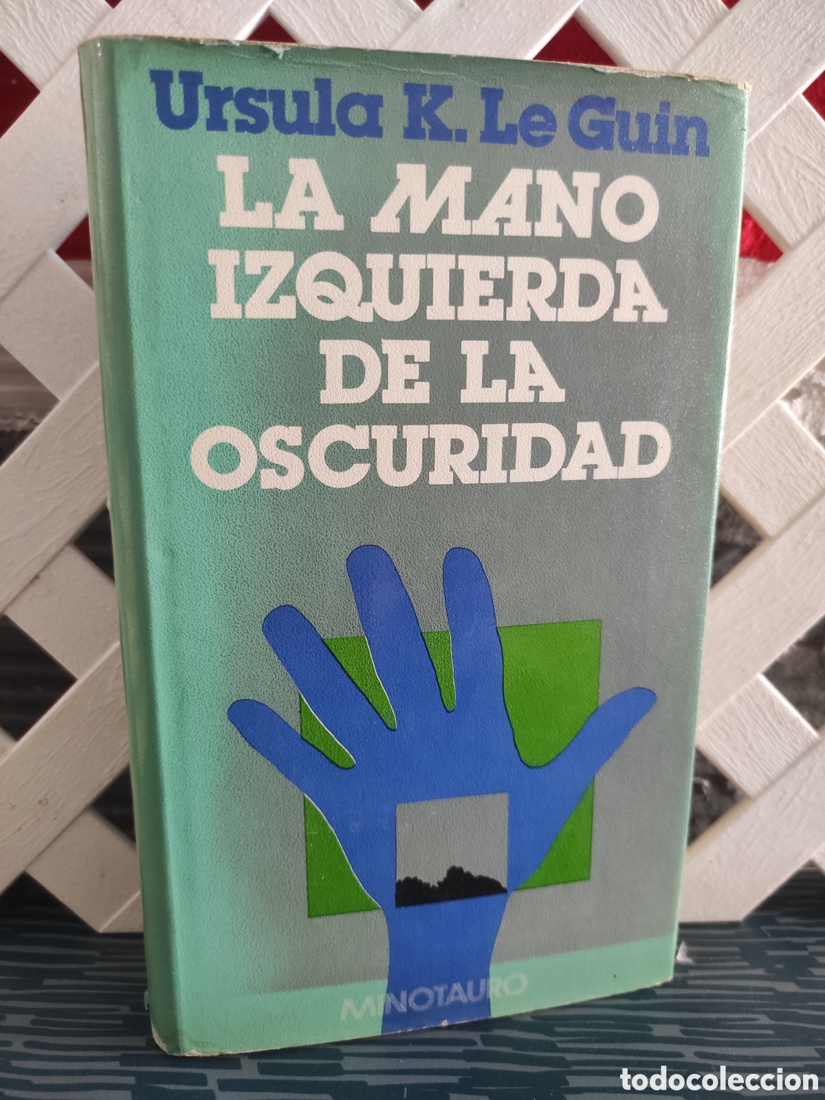 Libros de segunda mano: LA MANO IZQUIERDA DE LA OSCURIDAD - URSULA K LE GUIN