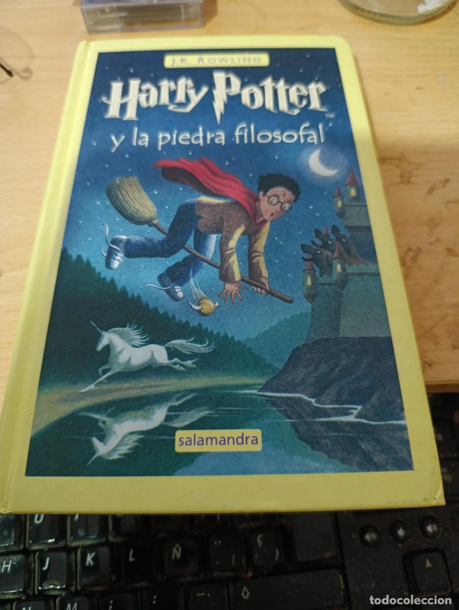 Libros de segunda mano: HARRY POTTER Y LA PIEDRA FILOSOFAL. EST32B1