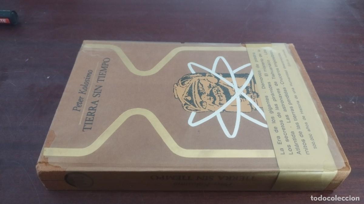 Libros de segunda mano: TIERRA SIN TIEMPO / PETER KOLOSIMO / ZUX 19 / PLAZA&JANES