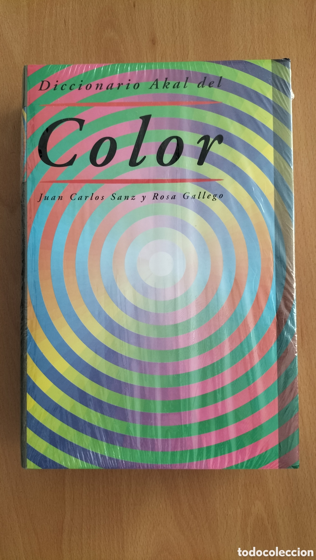 Libros de segunda mano: Diccionario Akal del Color