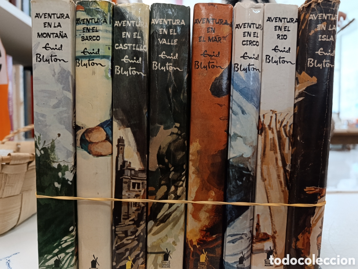 Livros em segunda m&atilde;o: 8 libros: Serie Aventura de Enid Blyton: Valle, Mar, R&iacute;o, Circo, Barco, Castillo, Monta&ntilde;a