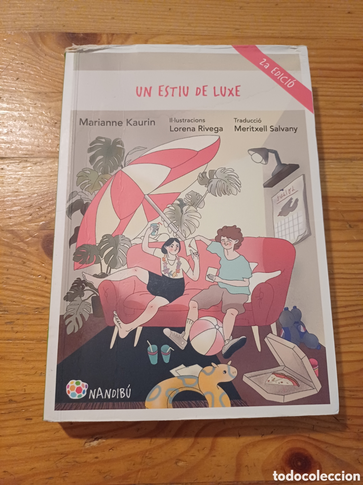 Libros de segunda mano: Un estiu de luxe Marianne Kaurin Il.lustracions Lorena Rivega - Nandib&uacute; En Catal&agrave;