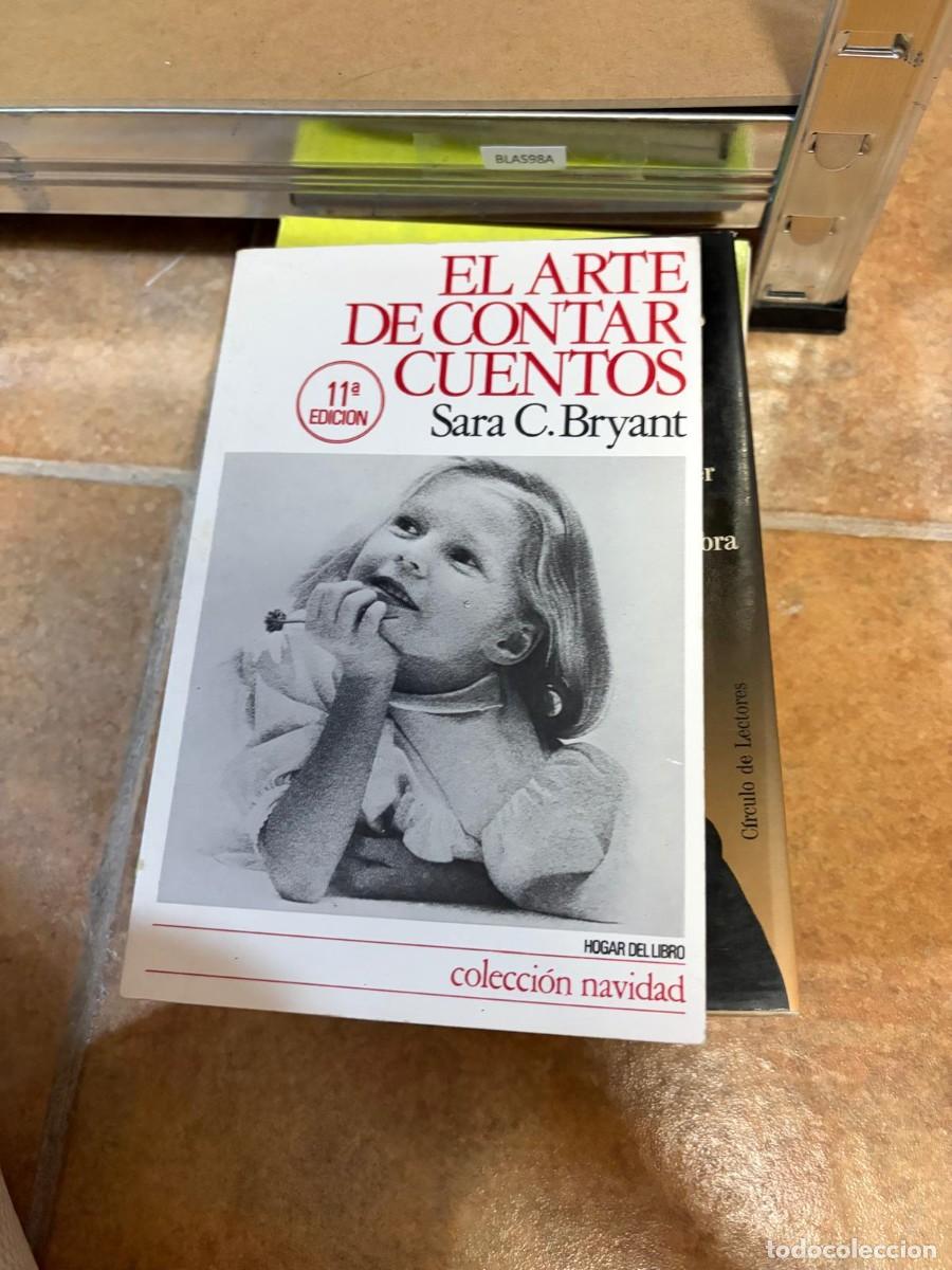 Libros de segunda mano: BLAS98A Sara C. Bryant, El arte de contar cuentos, Hogar del Libro, Colecci&oacute;n Navidad