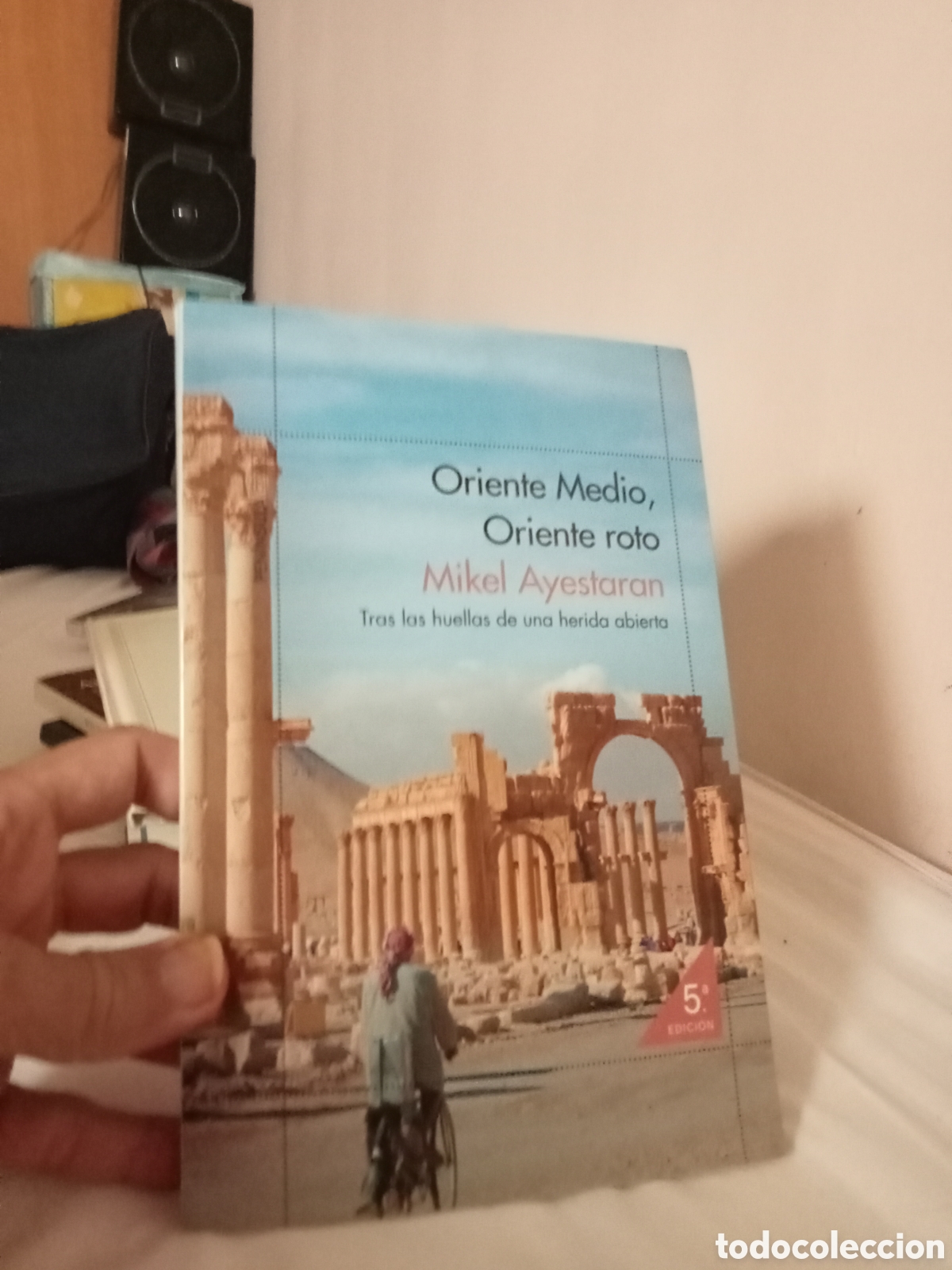 Libros de segunda mano: Mikel Ayesraran Oriente Medio, Oriente roto. Ed. Pen&iacute;nsula 2017