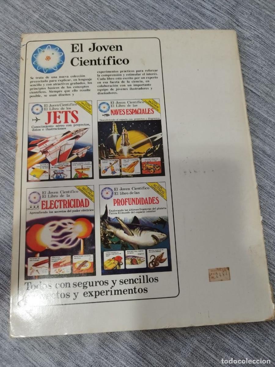 Libros de segunda mano: El Joven Cient&iacute;fico El libro de la ASTRONOMIA Plesa Sm Ediciones 1978 - Foto 9