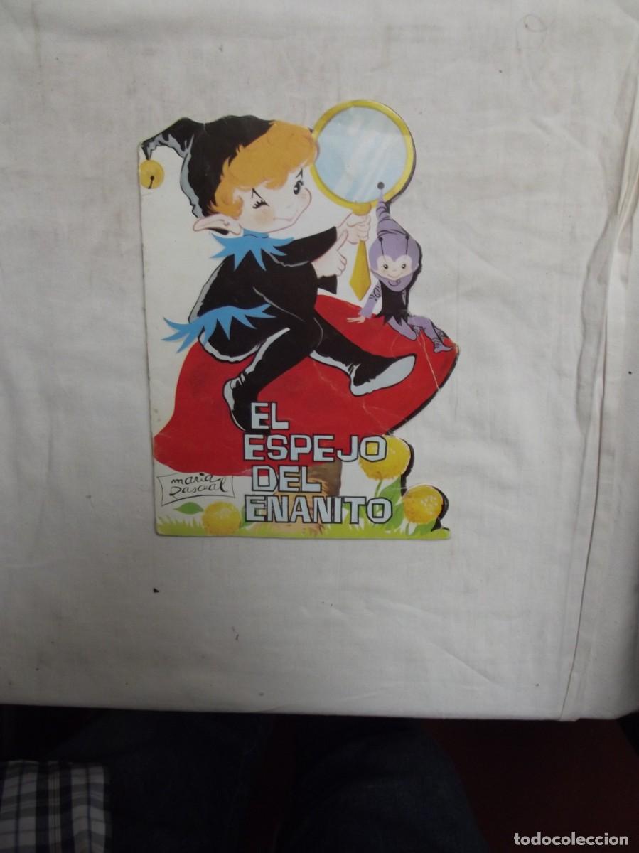 Libros de segunda mano: EL ESPEJO DEL ENANITO ( CUENTO TROQUELADO )