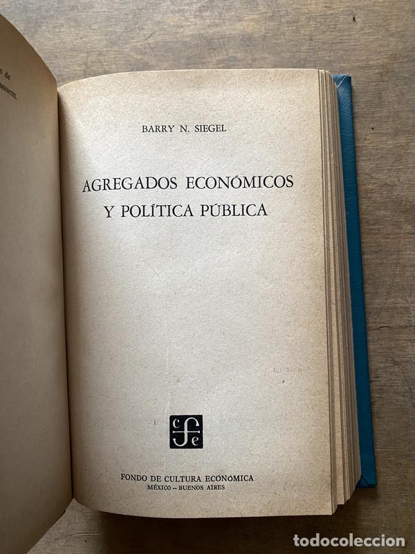 Libri di seconda mano: Agregados Economicos y Politica Publica - Siegel Barry N.